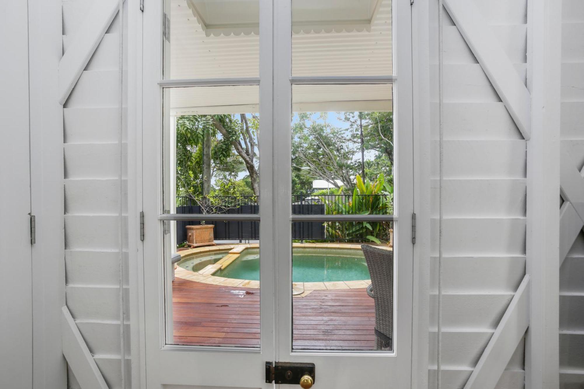 Port Douglas Cottage & Lodge Exterior foto